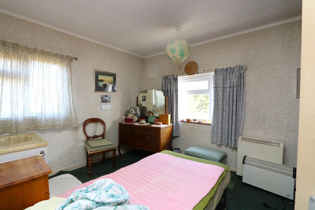 Bed 3 T202302151007.jpg