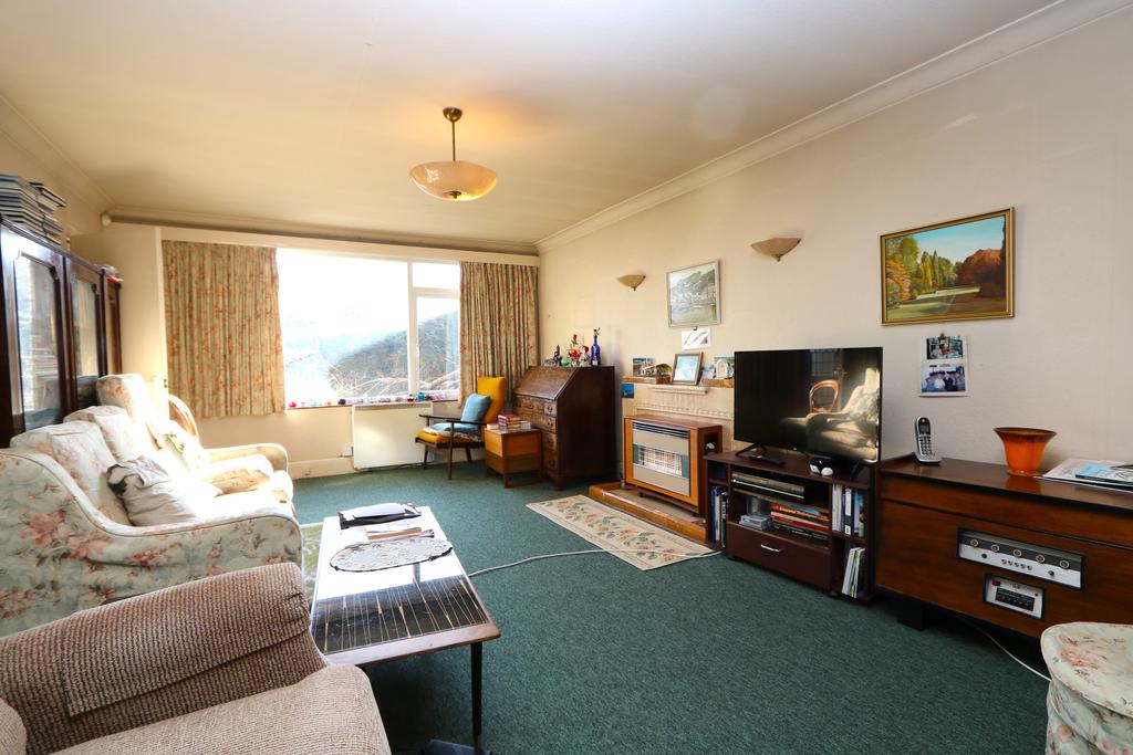 Sitting Room 3 T202302151005.jpg