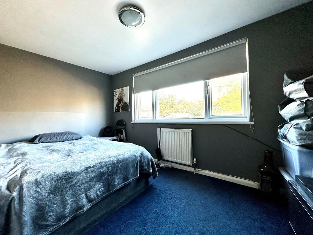 Bed 4