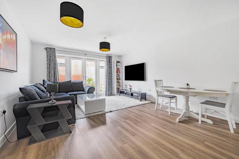 74 Chapman Drive, Binfield, Bracknell, RG42 4GD