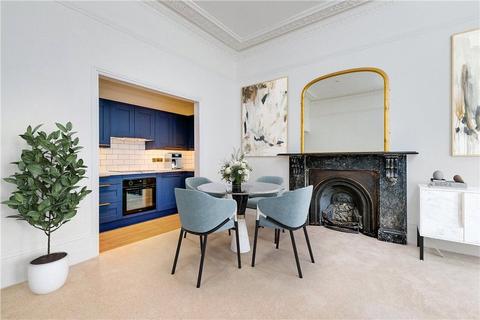 2 bedroom apartment for sale, Beaufort Gardens, Knightsbridge, London, SW3
