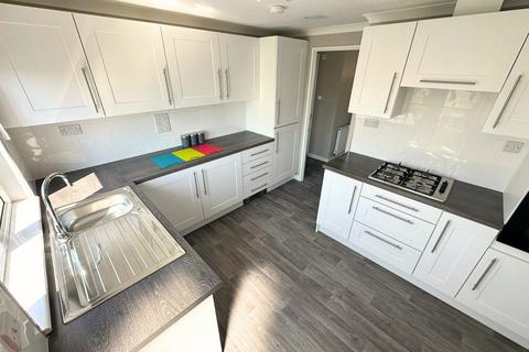 2 bedroom park home for sale, Chelmsford, Essex, CM3