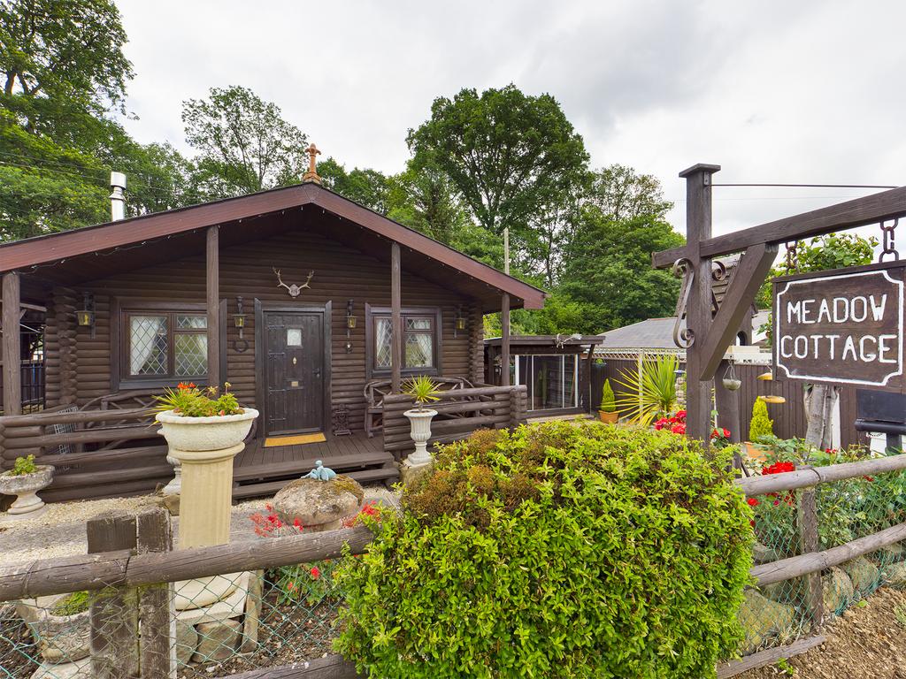 Meadow Cottage Hawkbatch Bewdley DY12 3AH 2 bed lodge for sale £190,000