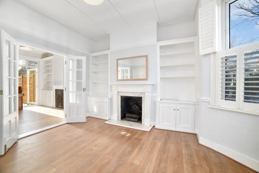 Road, London, W5 3 bed terraced house £2,750 pcm (£635 pw)