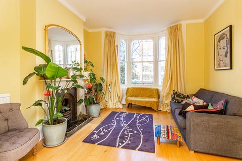 69 Coborn Road, London, E3 2DB