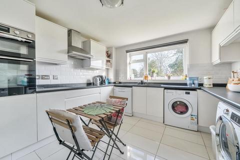 2 bedroom flat for sale, New Barnet,  Hertfordshire,  EN5