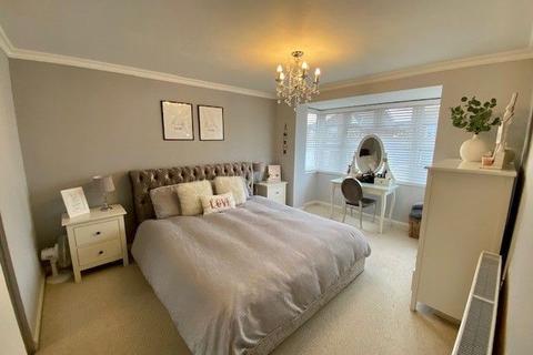 27 White Doe Drive, Moulton, Northampton, NN3 7HD