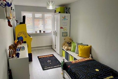 27 White Doe Drive, Moulton, Northampton, NN3 7HD
