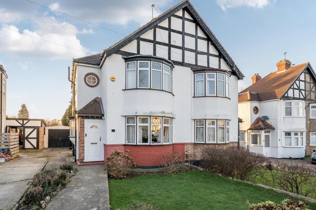 Birch Tree Avenue, West Wickham 3 bed semidetached house £625,000