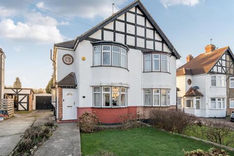 92 Birch Tree Avenue, West Wickham, BR4 9EL