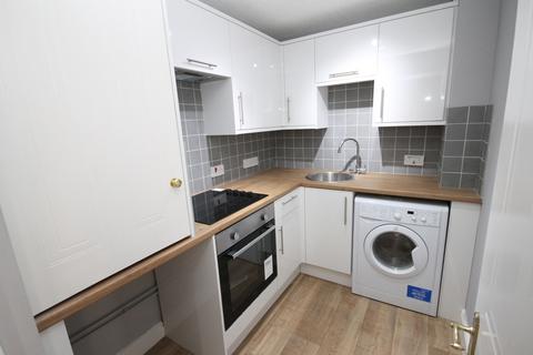 1 bedroom flat to rent, St Marys Court, WR1