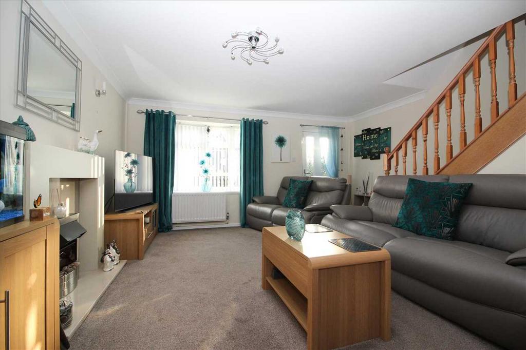 Fareham Way, Parkside Dale, Cramlington 3 bed terraced house £155,000