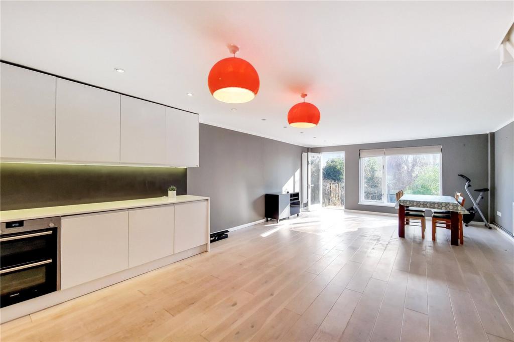 Mount View Road, London, N4 3 bed house for sale £750,000