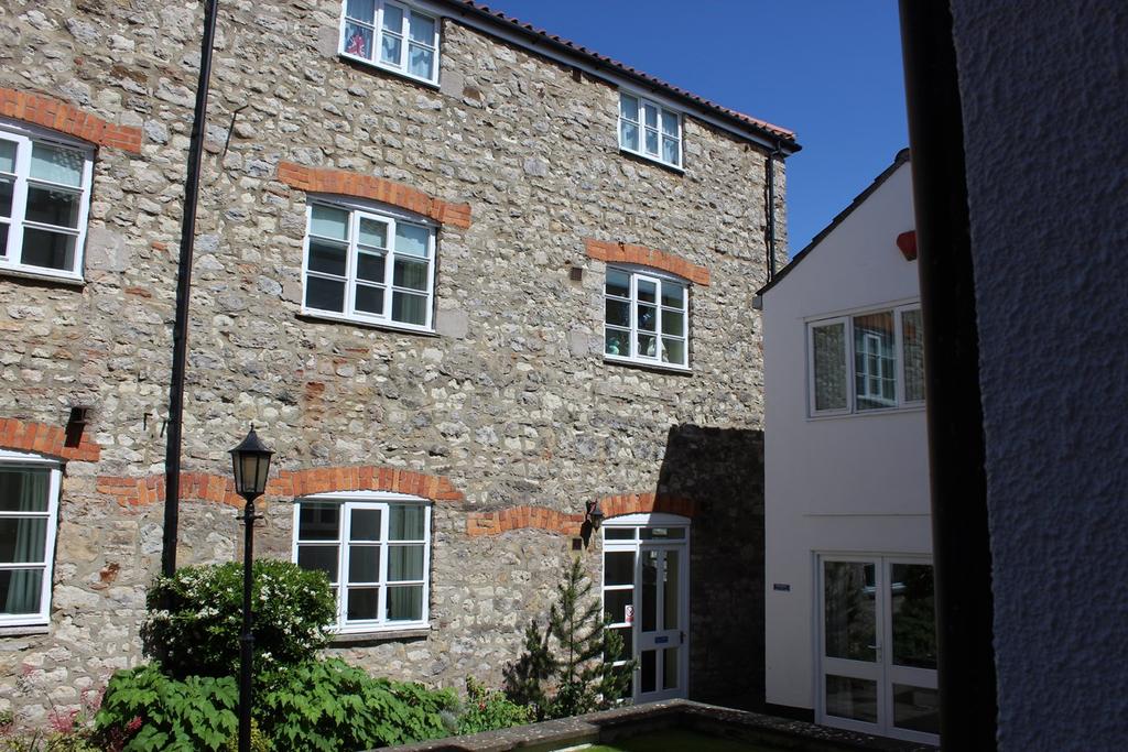 Union Street, Wells, BA5 2 bed retirement property for sale £285,000