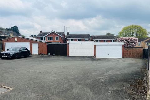 4 Bridgewater Drive, Northampton, NN3 3AF