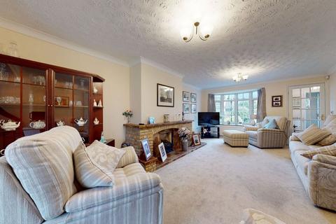4 Bridgewater Drive, Northampton, NN3 3AF