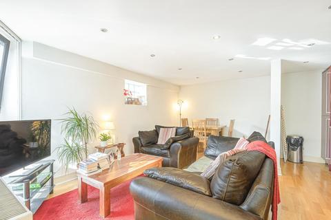 2c Birkbeck Road, Beckenham, BR3 4SN