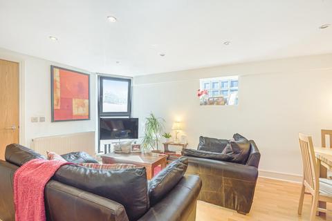 2c Birkbeck Road, Beckenham, BR3 4SN