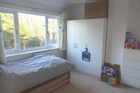 21 Bispham Road, London, NW10 7HB