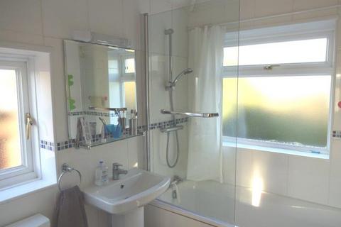 21 Bispham Road, London, NW10 7HB