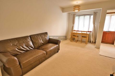 1 bedroom house to rent, Tomsfield, Hatfield