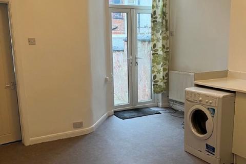 undefined, Beveridge Street, Manchester, Greater Manchester. M14 7NN