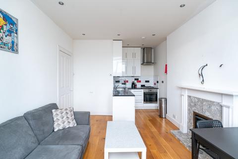 204 Bonnington Road, Edinburgh, EH6 5BH