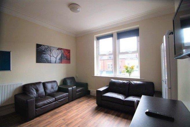 Ecclesall-road-s11-8pe-946837