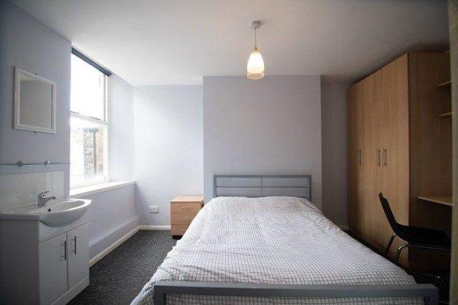 Ecclesall-road-s11-8pe-946840