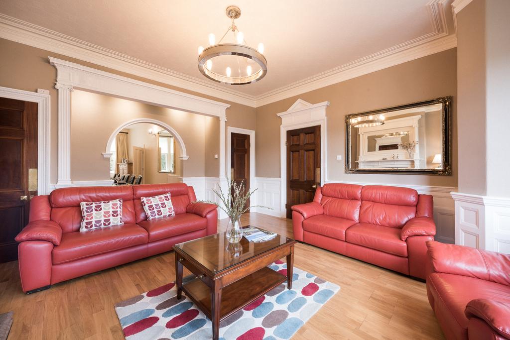 Spa House, Hartington Road, Buxton, Derbyshire SK17 6 bed townhouse for