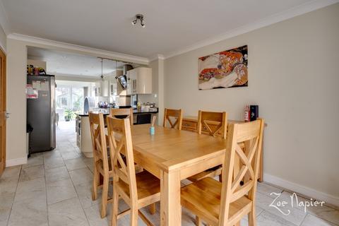 41 Basin Road, Heybridge Basin, Maldon, CM9 4RJ