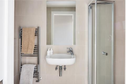 Flat 3, 100 Chatsworth Road, London, E5 0LS