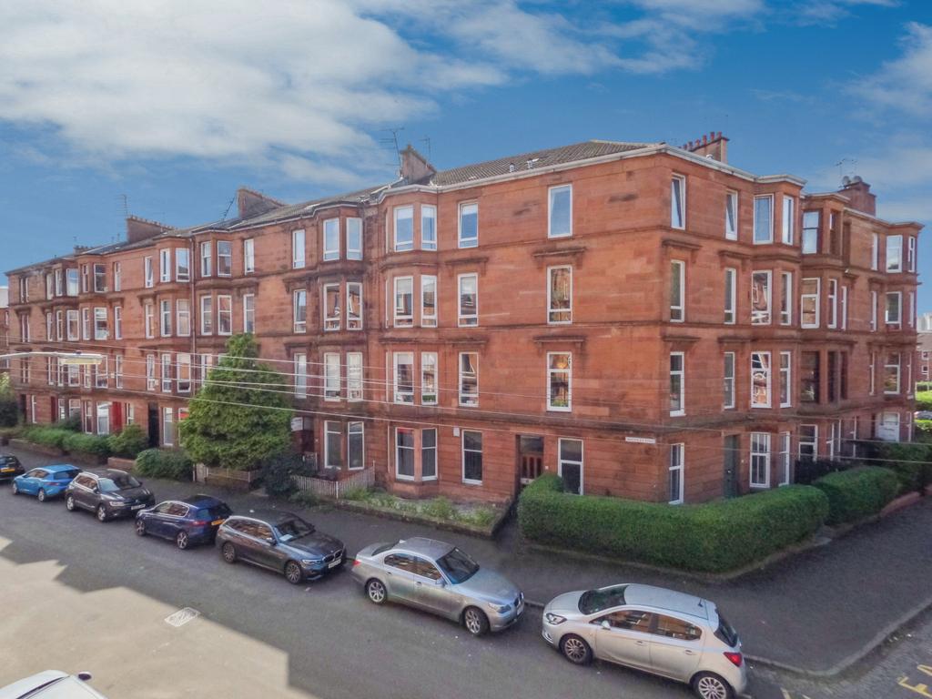 Waverley Gardens, Flat 1/1... 2 bed flat £199,000