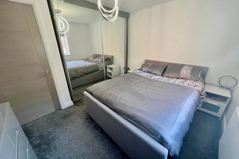 2 bedroom ground floor flat for sale - Farrier Close, Swinton, M27