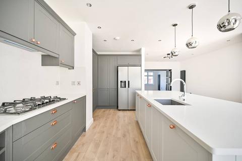 24 Crossway, London, SW20 9JA