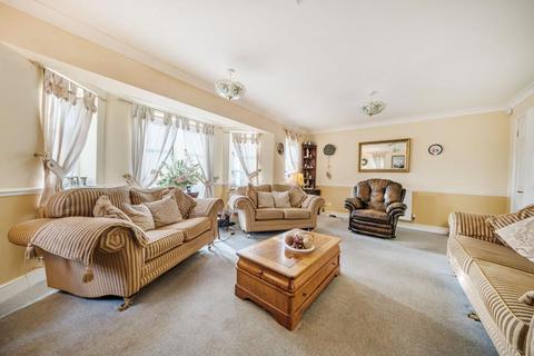 1 Blenheim Close, Upper Rissington, Cheltenham, GL54 2QX