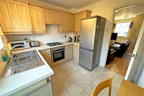 11 Calcutt Way, Shirley, Solihull, B90 1RS