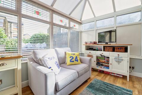 1 Ash Mews, Bradford, BD10 0BW