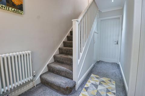 1 Ash Mews, Bradford, BD10 0BW