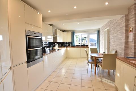 41 Green Lane, Luton, LU2 8AT