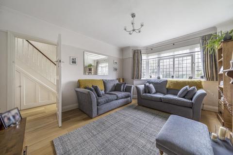 141 Bromley Common, Bromley, BR2 9RJ