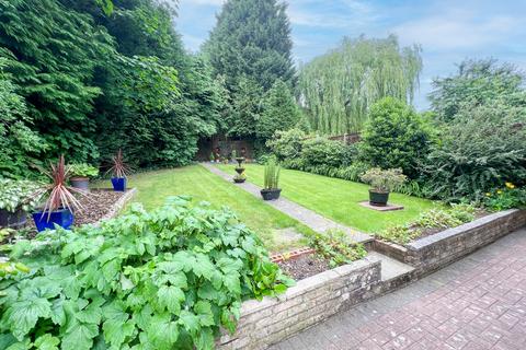 3 bedroom semi-detached house for sale - Northfield Road, Harborne, Birmingham, West Midlands, B17