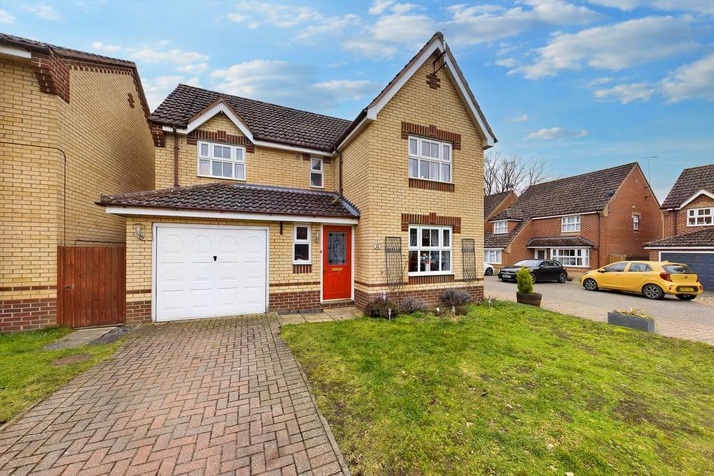 Coltsfoot Way, Thetford 4 bed detached house for sale £325,000
