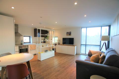 1 bedroom apartment to rent, Exchange Square, City Centre, Winchester