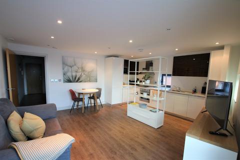 1 bedroom apartment to rent, Exchange Square, City Centre, Winchester