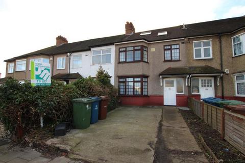 5 bedroom terraced house to rent, Headstone Drive, Harrow