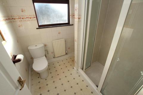 5 bedroom terraced house to rent, Headstone Drive, Harrow