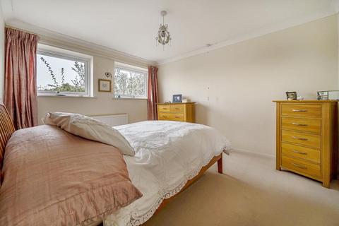 4 Hazel End, Garsington, Oxford, OX44 9AW