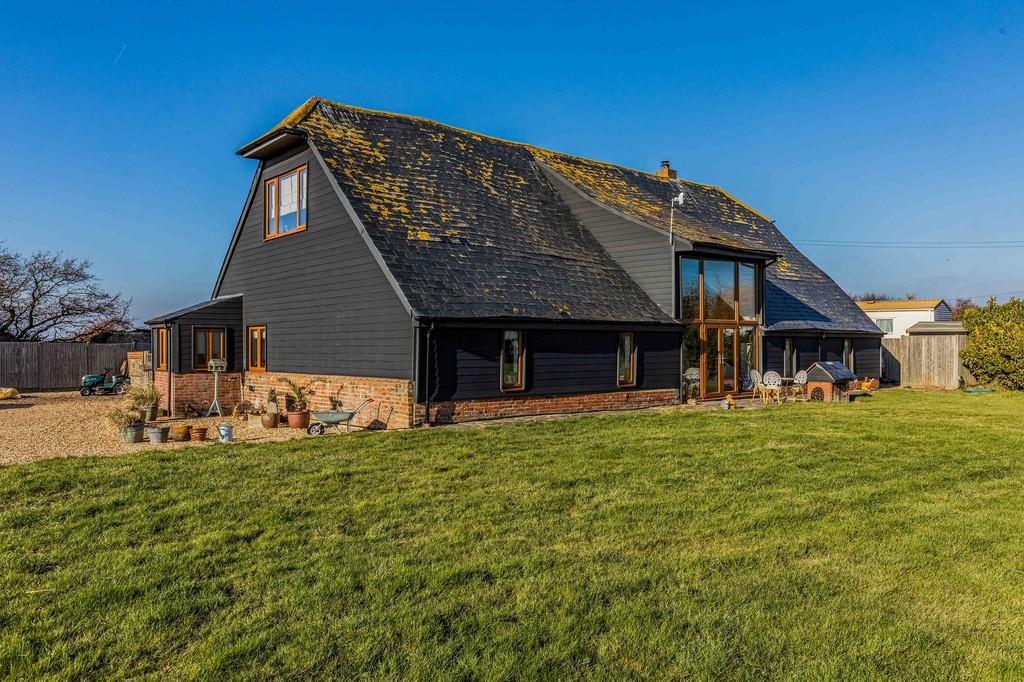 Drove Lane, Earnley 4 bed barn conversion for sale £795,000