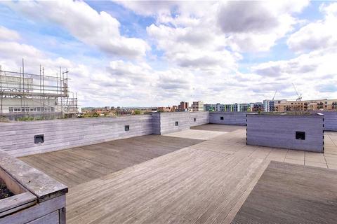 2 bedroom apartment for sale, Material Walk, Hayes, Greater London, UB3
